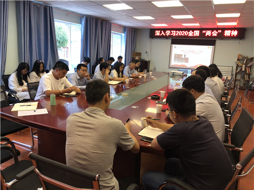 公司領導到第二安裝分公司開展主題黨課