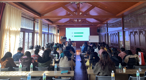 以學(xué)促用 提升宣傳能力——公司工會(huì)組織開展攝影知識(shí)專題培訓(xùn)講座