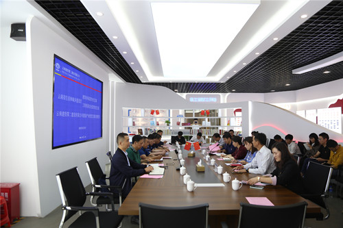 省住建廳建筑市場監(jiān)管處黨支部、工程質(zhì)量安全監(jiān)管處黨支部與公司建設(shè)產(chǎn)業(yè)化黨支部開展主題黨日活動