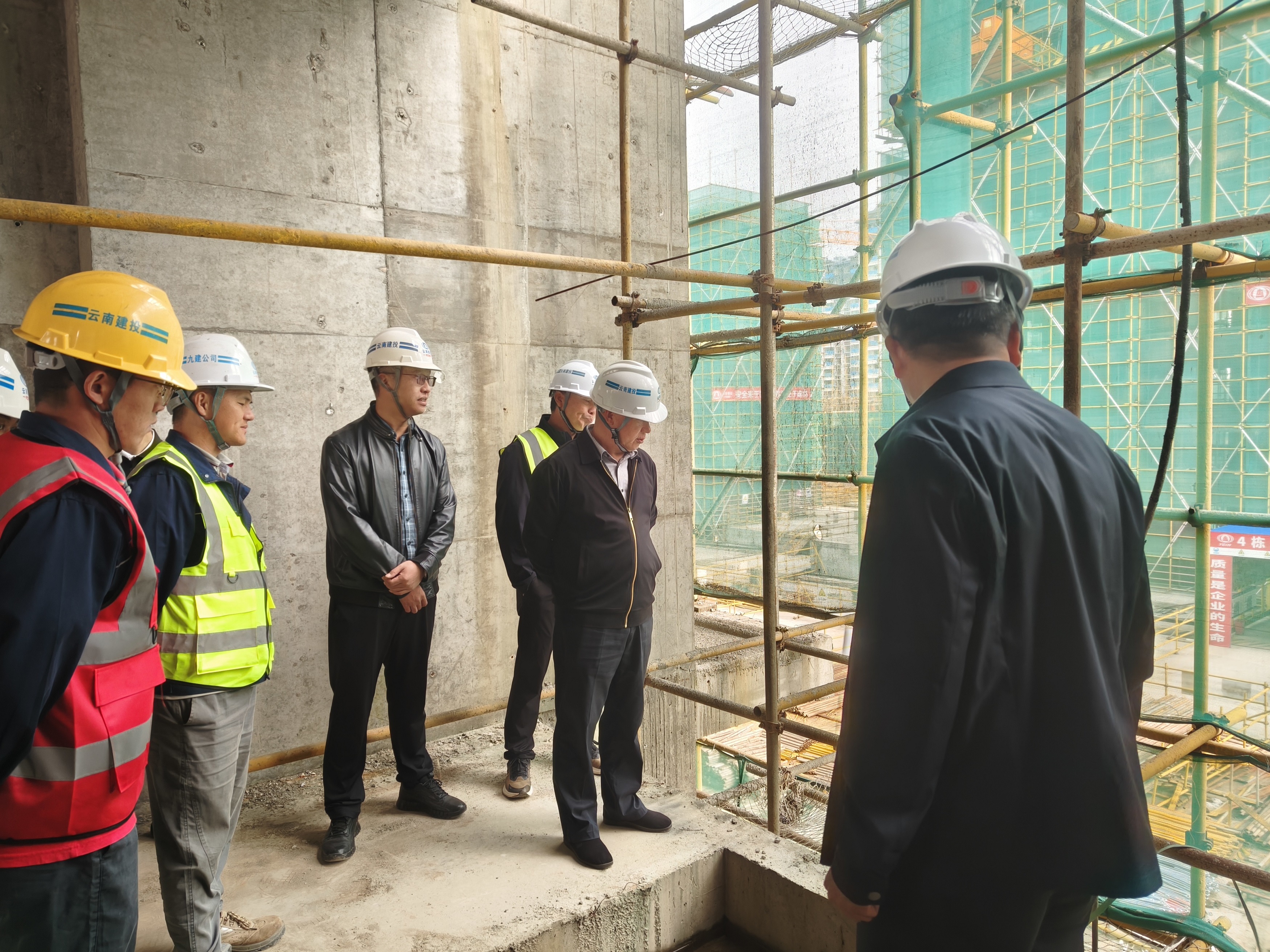 聚焦安全標(biāo)桿！臨滄市住建領(lǐng)域安全生產(chǎn)標(biāo)準(zhǔn)化觀摩活動(dòng)在鎮(zhèn)康保障性住房項(xiàng)目舉行